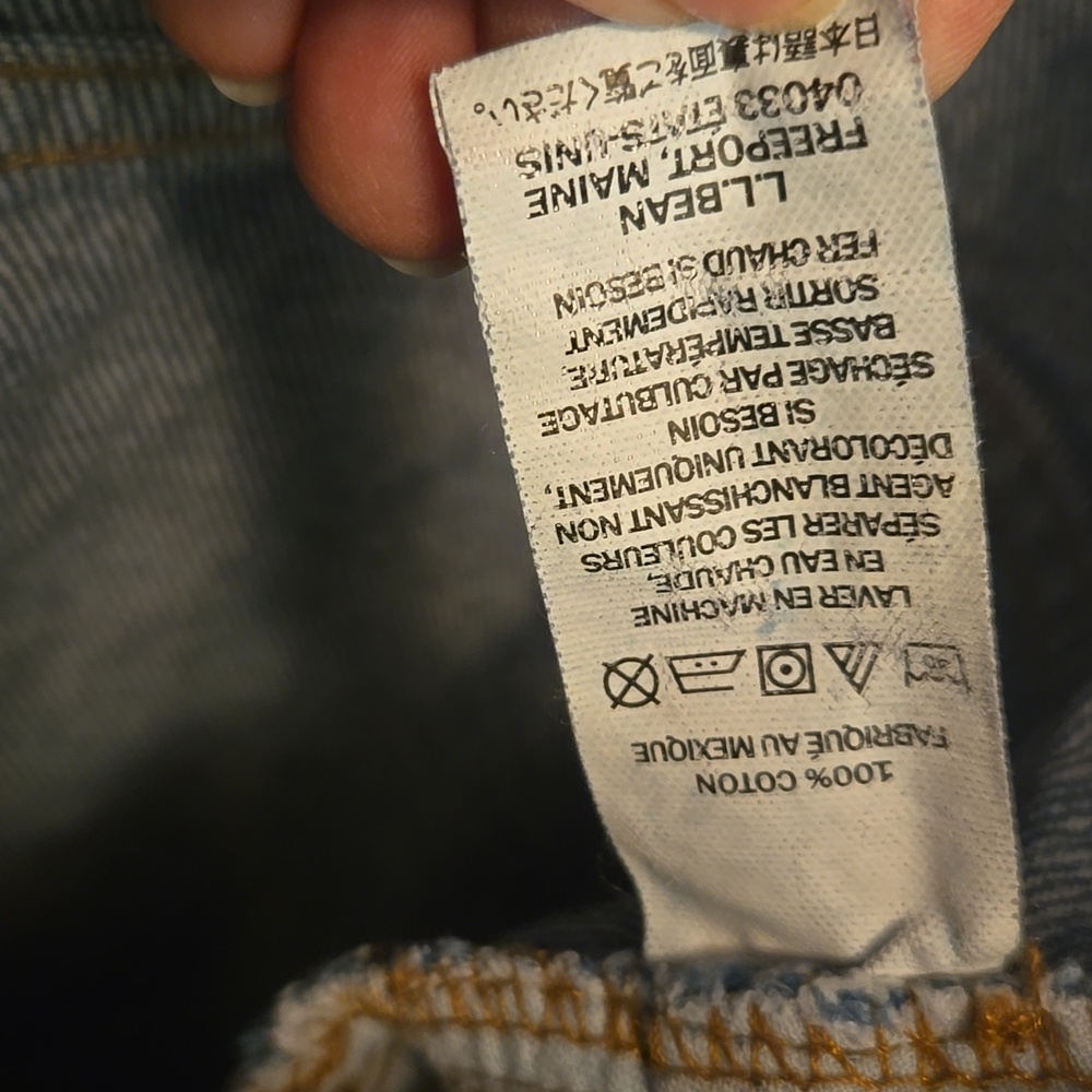 LL Bean Natural Fit 46x32 Mens Jeans - Picture 4 of 7